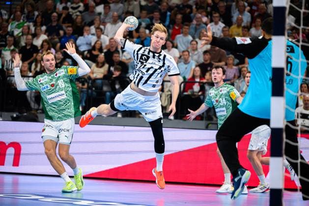 Muenchen HBL Super Cup 2025 Fuechse Berlin THW Kiel Eric Johansson THW Kiel , Goalkeeper Dejan Milosavljev Berlin Muenchen SAP Garden Bayern Germany