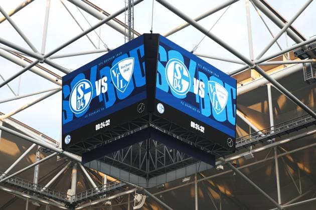 23 08 2025, xrekx, Soccer 2 Bundesliga, FC Schalke 04 VfL Bochum v l Scoreboard, Videowall, Scoreboard, Info, Advertising DFL DFB REGULATIONS PROHIBIT ANY USE OF PHOTOGRAPHS as IMAGE SEQUENCES and or QUASI VIDEO Gelsenkirchen