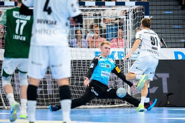 Muenchen HBL Super Cup 2025 Fuechse Berlin THW Kiel Goalkeeper Lasse Ludwig Berlin , Bence Imre THW Kiel Muenchen SAP Garden Bayern Germany