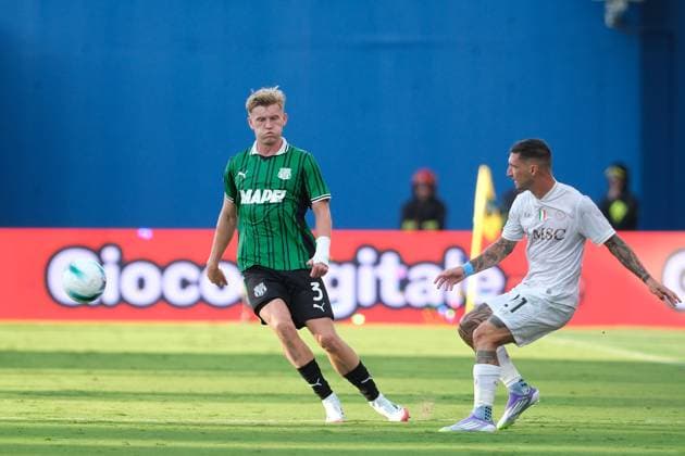 US Sassuolo Calcio v SSC Napoli - Serie A Matteo Politano of SSC Napoli plays during the soccer match between US Sassuolo Calcio and SSC Napoli, MD1 of Serie A Enilive Italian soccer championship 2025 2026 at Mapei Stadium in Reggio Emilia, Italy, on August 23, 2025. Reggio Emilia Italy Italy  Copyright: xRobertoxTommasinix originalFilename:tommasini-ussassuo250823_np42F.jpg