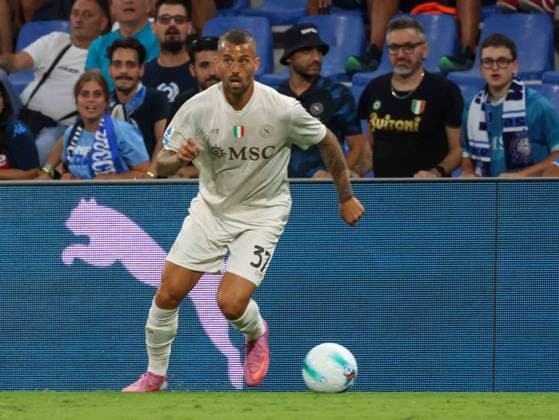 August 23, 2025, Reggio Emilia, Emilia Romagna, ITALIA: During the August 23, 2025, football match for the 2025 26 Italian Serie A championship in Reggio Emilia at the Stadio Mepei, Citto del Tricolore, between US Sassuolo and SSC Napoli..Pictured: Leonardo Spinazzola of SSC Napoli Reggio Emilia ITALIA - ZUMAs236 20250823_aap_s236_063 Copyright: xFabioxSassox