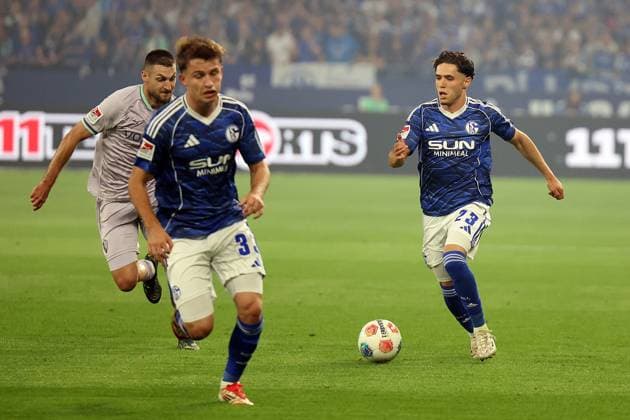23 08 2025, xrekx, Soccer 2 Bundesliga, FC Schalke 04 VfL Bochum v l Soufiane El Faouzi FC Schalke 04 DFL DFB REGULATIONS PROHIBIT ANY USE OF PHOTOGRAPHS as IMAGE SEQUENCES and or QUASI VIDEO Gelsenkirchen