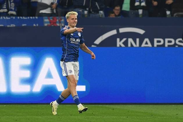 Finn Porath FC Schalke 04 celebrates after scoring his team™s first goal during the 2 Bundesliga match between FC Schalke 04 and VfL Bochum at Veltins Arena on August 23, 2025 in Gelsenkirchen, Germany, Germany Photo by Ralf Treese DeFodi Images Finn Porath FC Schalke 04 celebrates after scoring his team™s first goal during the 2 Bundesliga match between FC Schalke 04 and VfL Bochum at Veltins Arena on August 23, 2025 in Gelsenkirchen, Germany Photo by Ralf Treese DeFodi Images Photo by Ralf Treese DeFodi Images
