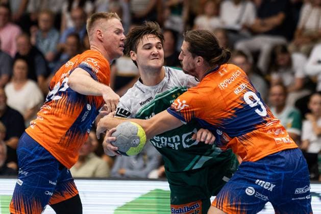 Ludvig HALLBAECK FRISCH AUF Goeppingen, 20 scores a goal, Action, Goal throw FRISCH AUF Goeppingen FAG vs SKK Talent Pilsen, Handball, Men, Players Night, Test match, Season opening, Season 2025 2026, 23 08 2025 FRISCH AUF Goeppingen FAG vs SKK Talent Pilsen, Handball, Men, Players Night, Test match, Season opening, Season 2025 2026, 23 08 2025 Goeppingen Copyright: xEibnerxPressefoto OliverxSchmidtx EP_OST