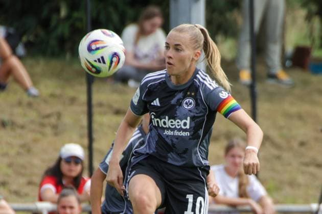 24 08 2025, xgrfx, Soccer Test Match , SC Freiburg Women Eintracht Frankfurt Women v l Laura Freigang Eintracht Frankfurt DFL DFB REGULATIONS PROHIBIT ANY USE OF PHOTOGRAPHS as IMAGE SEQUENCES and or QUASI VIDEO Freiburg