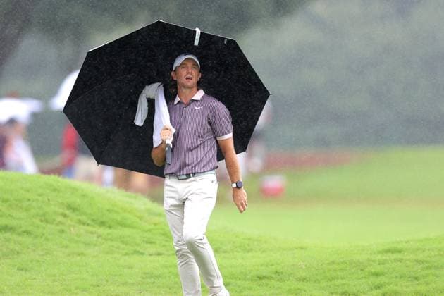 ATLANTA, GA - AUGUST 23: Tommy Fleetwood of England walks down the 3rd fairway during the third round of the PGA, Golf Herren Tour Championship on August 23, 2025 at East Lake Golf Club in Atlanta, GA. (Photo by Jeff Robinson Icon Sportswire) GOLF: AUG 23 PGA FedEx Cup Playoffs - Tour Championship EDITORIAL USE ONLY Icon25082352049