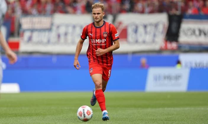 Scienza Leonardo , FC Heidenheim - VfL Wolfsburg , Bundesliga , Spieltag 1 , Fußball , in der Voith-Arena Stadion , in Heidenheim an der Brenz , Baden-Württemberg , Deutschland. August 23, 2025 . Photo by: Davide Elias IPA Photo Pressefoto DENL Copyright: xDavidexEliasx