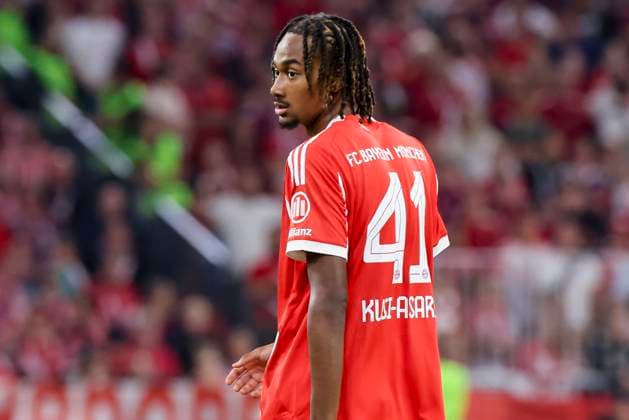Jonah Kusi Asare FC Bayern Muenchen looks on, Bundesliga, FC Bayern München v RB Leipzig, Allianz Arena on August 22, 2025 in Munich, Germany Photo by Marco Steinbrenner DeFodi Images Jonah Kusi Asare FC Bayern Muenchen looks on, Bundesliga, FC Bayern München v RB Leipzig, Allianz Arena, August 22, 2025 in Munich, Germany Photo by Marco Steinbrenner DeFodi Images DFL regulations prohibit any use of photographs as image sequences and or quasi video
