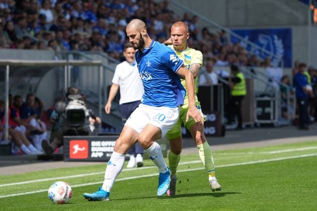 Aleksandar Vukotic SV Darmstadt 98, 20 vs Jon Dagur Thorsteinsson Hertha BSC Berlin, 24 24 08 2025 2 Bundesliga, Season 25 26 SV Darmstadt 98 vs Hertha BSC Berlin, Stadion am Boellenfalltor, Matchday 3, emonline, emspor,
