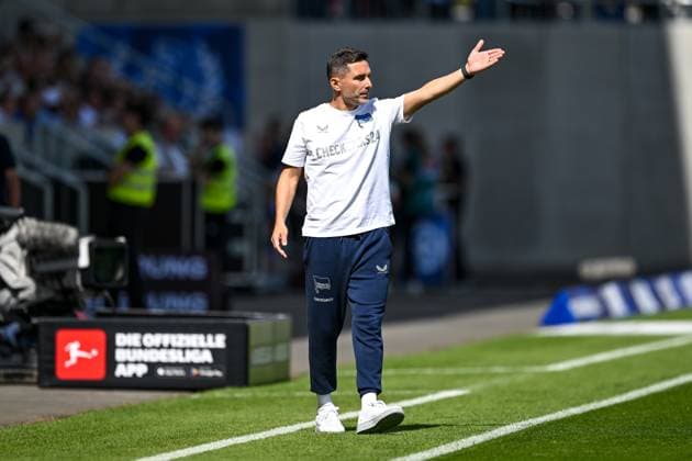 Stefan Leitl Hertha BSC, Coach gesticulates GER, SV Darmstadt 98 vs Hertha BSC, Football, 2 Bundesliga, Matchday 3, Season 2025 2026, 24 08 2025 DFL regulations prohibit any use of photographs as image sequences and or quasi video GER, SV Darmstadt 98 vs Hertha BSC, Football, 2 Bundesliga, Matchday 3, Season 2025 2026, 24 08 2025 Darmstadt Copyright: xEibner-Pressefoto FlorianxWiegandx EP_FWD