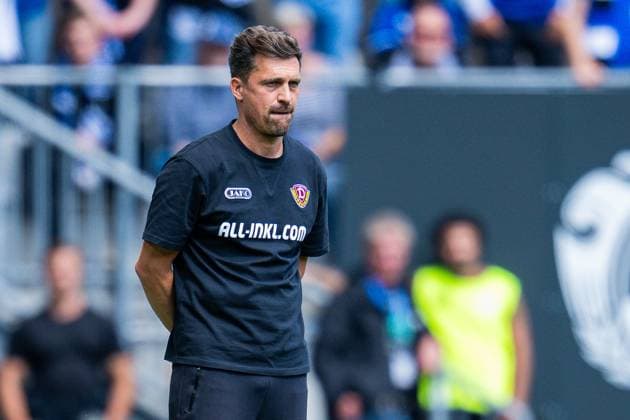 24 08 2025 Soccer, 2025 2026, 2 Bundesliga, 3 Matchday, DSC Arminia Bielefeld SG Dynamo Dresden Thomas Stamm Coach Dresden DFL REGULATIONS PROHIBIT ANY USE OF PHOTOGRAPHS AS IMAGE SEQUENCES AND OR QUASI VIDEO