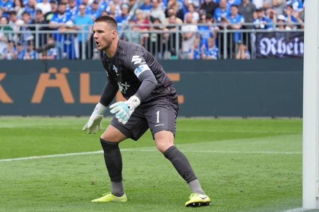 Goalkeeper Marcel Schuhen SV Darmstadt 98, 01 24 08 2025 2 Bundesliga, Season 25 26 SV Darmstadt 98 vs Hertha BSC Berlin, Stadion am Boellenfalltor, Matchday 3, emonline, emspor,