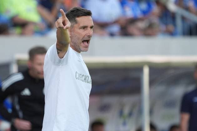 Coach Stefan Leitl Hertha BSC Berlin dissatisfied 24 08 2025 2 Bundesliga, Season 25 26 SV Darmstadt 98 vs Hertha BSC Berlin, Stadion am Boellenfalltor, Matchday 3, emonline, emspor,