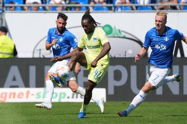 Deyovaisio Zeefuik Hertha BSC Berlin, 42 24 08 2025 2 Bundesliga, Season 25 26 SV Darmstadt 98 vs Hertha BSC Berlin, Stadion am Boellenfalltor, Matchday 3, emonline, emspor,