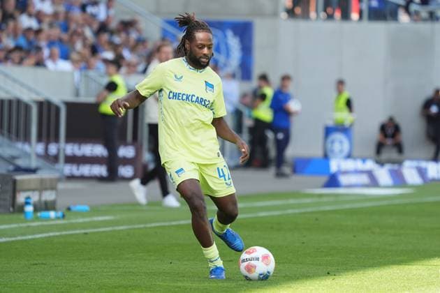Deyovaisio Zeefuik Hertha BSC Berlin, 42 24 08 2025 2 Bundesliga, Season 25 26 SV Darmstadt 98 vs Hertha BSC Berlin, Stadion am Boellenfalltor, Matchday 3, emonline, emspor,