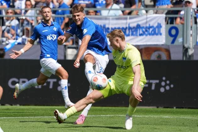 Killian Corredor SV Darmstadt 98, 34 draws from 24 08 2025 2 Bundesliga, season 25 26 SV Darmstadt 98 vs Hertha BSC Berlin, Stadion am Boellenfalltor, 3 matchday, emonline, emspor,