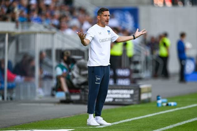 Stefan Leitl Hertha BSC, Coach gesticulates, GER, SV Darmstadt 98 vs Hertha BSC, Football, 2 Bundesliga, Matchday 3, Season 2025 2026, 24 08 2025 DFL regulations prohibit any use of photographs as image sequences and or quasi video GER, SV Darmstadt 98 vs Hertha BSC, Football, 2 Bundesliga, Matchday 3, Season 2025 2026, 24 08 2025 Darmstadt Copyright: xEibner-Pressefoto FlorianxWiegandx EP_FWD