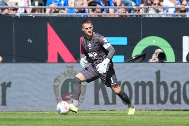 Goalkeeper Marcel Schuhen SV Darmstadt 98, 01 24 08 2025 2 Bundesliga, Season 25 26 SV Darmstadt 98 vs Hertha BSC Berlin, Stadion am Boellenfalltor, Matchday 3, emonline, emspor,