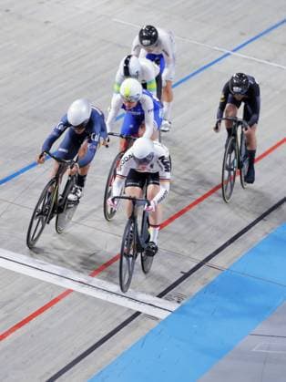 2025 UCI Junior Track World Championships Picture by Alex Whitehead SWpix.com - 24 08 2025 - Cycling - 2025 UCI Junior Track World Championships - Omnisport, Apeldoorn, Netherlands - Women Keirin 1 2 Final heat 2 - Emilia Waterstradt (Germany) leads the race ahead of Mariana Perez Polo (Colombia) Omnisport Apeldoorn Netherlands Copyright: x xSWpix.comx(t axPhotographyxHubxLtd)xAlexxWhitehead SWpix.comx SWP-3065-0014