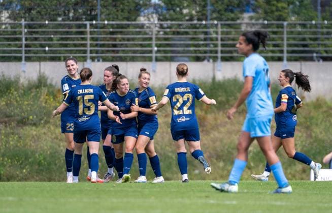 Soccer, Women, Season 2024 2025, 2 Women Bundesliga 1 Matchday , FC Viktoria 1889 Berlin SG Andernach, Andernach cheers after goal to 2 2, 24 08 2025, Copyright: xMatthiasxKochx