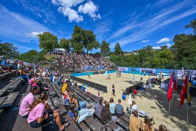 Fans in action during the Brno Beach Pro, Beach volleyball, Beachvolleyball tournament of Futures category in Brno, Czech Republic, August 24, 2025. (CTKxPhoto VaclavxSalek) CTKPhotoP2025082402986  CTKPhotoP2025082402986
