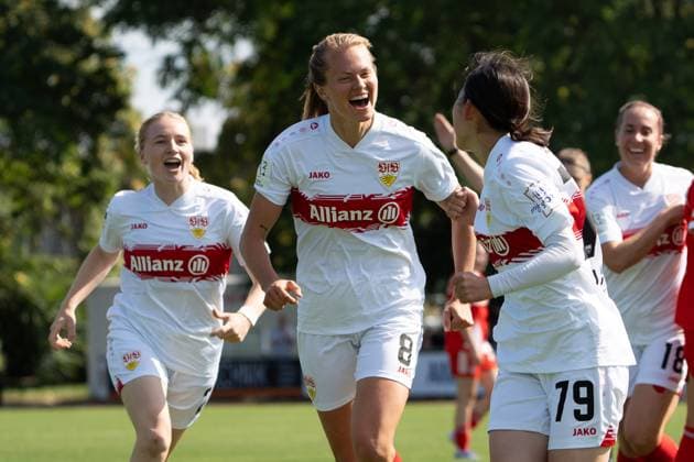 Haruka Osawa VFB Stuttgart Women, 79 with Maximiliane Rall VFB Stuttgart Women, 08 , GER, VfB Stuttgart Women vs FC Bayern Muenchen Women II, Football, 2 Womens Bundesliga, Matchday 1, Season 2025 2026, 24 08 2025, GER, VfB Stuttgart Women vs FC Bayern Muenchen Women II, Football, 2 Womens Bundesliga, Matchday 1, Season 2025 2026, 24 08 2025, Stuttgart Copyright: xEibner-Pressefoto EdwardxCheungx EP_ECG