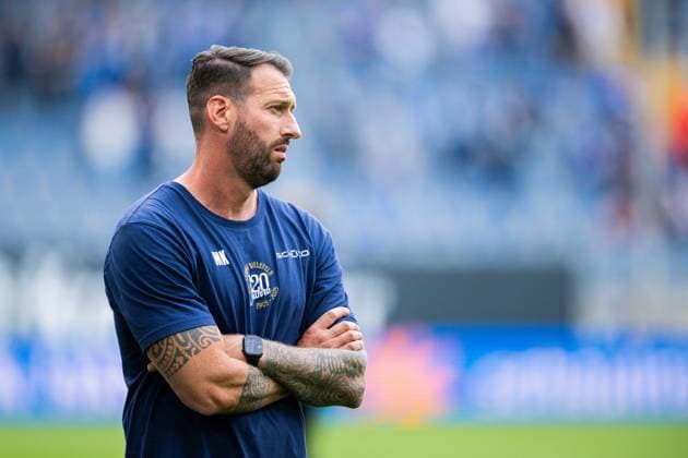 24 08 2025 Soccer, 2025 2026, 2 Bundesliga, 3 Matchday, DSC Arminia Bielefeld SG Dynamo Dresden Mitch Kniat Coach Bielefeld DFL REGULATIONS PROHIBIT ANY USE OF PHOTOGRAPHS AS IMAGE SEQUENCES AND OR QUASI VIDEO