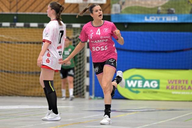 Lois van Vliet TusSies Metzingen, 04 Jubelt TG Nuertingen vs TusSies Metzingen, Handball, DHB Pokal, 1 round, season 2025 2026, 24 08 2025 TG Nuertingen vs TusSies Metzingen, Handball, DHB Pokal, 1 round, season 2025 2026, 24 08 2025 Nuertingen Copyright: xEibner-Pressefoto TobiasxBaurx EP_TBR