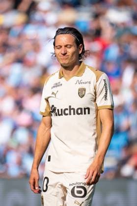FOOTBALL : Le Havre vs Lens - Ligue 1 - 24 08 2025 Florian Thauvin ( 10 - Lens ) looks dejected during the Ligue 1 match between Havre AC and RC Lens at Stade Oceane on August 24, 2025 in Le Havre, France. ( Photo by Federico Pestellini PsnewZ ) - Le HavreFrance  Copyright: xFedericoxPestellinix