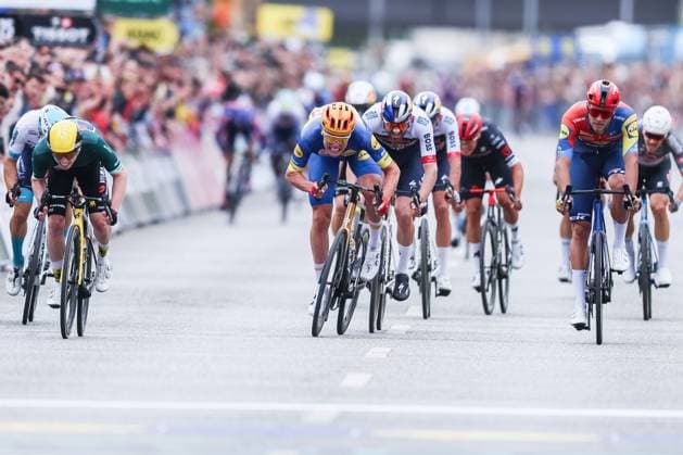 Cycling UCI ProSeries Men Elite LIDL Deutschland Tour 2025 Stage 4 Halle Magdeburg on 24 08 2025 James Matthew Brennan TEAM VISMA LEASE A BIKE , left Jonathan Milan LIDL Trek , center Soren Waerenskjold UNO X MOBILITY , right xJRx