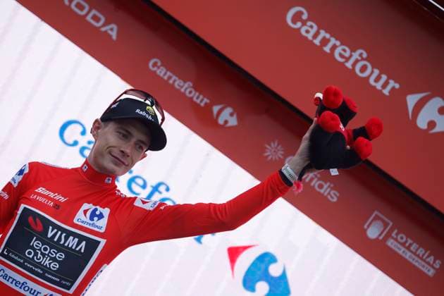 Danish rider Jonas Vingegaard (Visma-Lease a Bike) celebrates his victory on the second stage of 80th Vuelta a Espana cycling tour in Alba, Italy, 24 August 2025. The stage covers 157 km between Alba and Limone Piemonte. Second stage of Vuelta a Espana tour !ACHTUNG: NUR REDAKTIONELLE NUTZUNG!  Copyright: xJavierxLizonx GRAF2223 20250824-55017728557_1