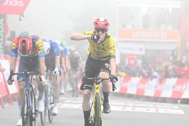 24-08-2025 Vuelta A Espana; Tappa 02 Alba - Limone Piemonte; 2025, Visma - Lease A Bike; 2025, Lidl - Trek; Vingegaard, Jonas; Ciccone, Giulio; Limone Piemonte; 