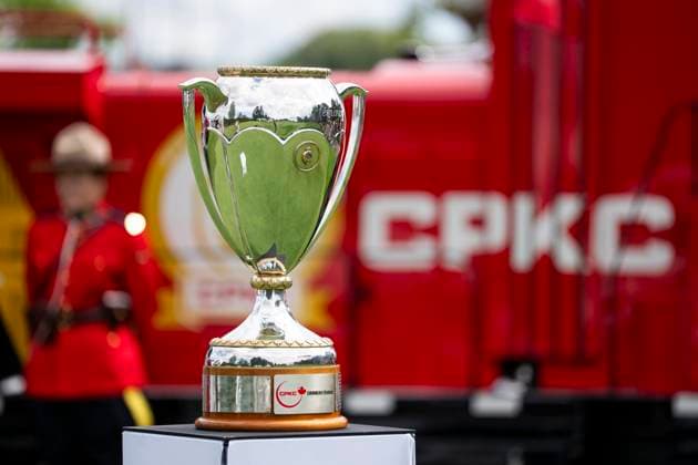 August 24, 2025, Mississauga, On, CANADA: The CPKC Championship Trophy sits on the first teebox during the fourth round of the CPKC WomenöÄÃ s Open at the Mississauga Golf and Country Club in Mississauga, Ont., Saturday, Aug. 24, 2025. Canada News - August 24, 2025  - ZUMAc35_ 20250824_zaf_c35_134 Copyright: xThomasxSkrljx