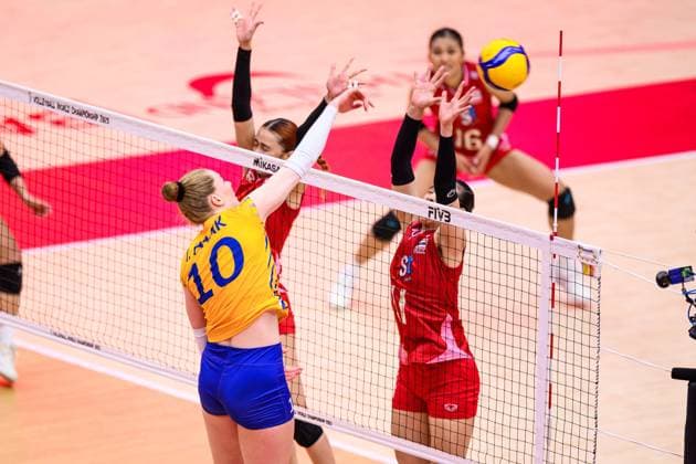 250824 Isabelle Haak of Sweden during the women s volleyball world championship match between Thailand and Sweden on August 24, 2025 in Bangkok Photo Kaikungwon Duanjumroon BILDBYRAN code XY XY0072 volleyball volleyball women vm thailand sverige bbeng  Copyright: KaikungwonxDuanjumroon BB250824ZA002