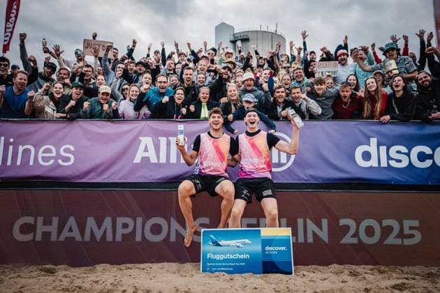 Beach volleyball men Allianz German Beach Tour 2025 Tourstop Berlin 24 08 2025 f l Max Just and Philipp Huster win the tournament in Berlin Berlin Funkhaus Beach Berlin Germany
