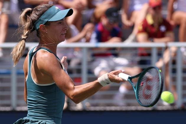 August 24, 2025, New York City, New York, United States: MCCARTNEY KESSLER of USA during the match against M. Linette of Poland in the first round of US Open 2025 at the USTA Billie Jean King National Tennis Center. Queens, New York City. Kessler won 7:5, 7:5. New York City United States - ZUMAc278 20250824_zsp_c278_004 Copyright: xMarcinxCholewinskix