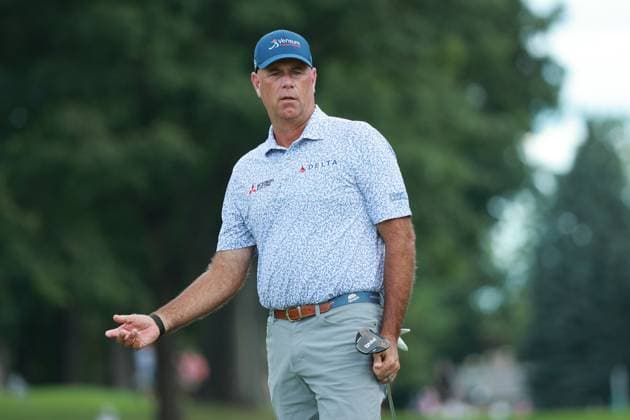 The Ally Challenge GRAND BLANC,MICHIGAN-AUGUST 24: Stewart Cink of the United States reacts to his putt on the second green during the final round of The Ally Challenge presented by McLaren at Warwick Hills Golf & Country Club, Grand Blanc, MI, USA Sunday, August 24, 2025. Grand Blanc Michigan United States  Copyright: xJorgexLemusx originalFilename:lemus-theallyc250824_npJch.jpg