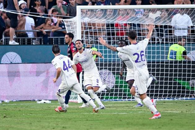 Fiorentina s Rolando Mandragora celebrates after scoring the goal during the Serie A soccer match between Cagliari Calcio and Fiorentina at the Unipol Domus in Cagliari, Sardinia - Sunday, 24 august 2025. - Soccer  Copyright: x Â®xGianlucaxZuddas LaPressex