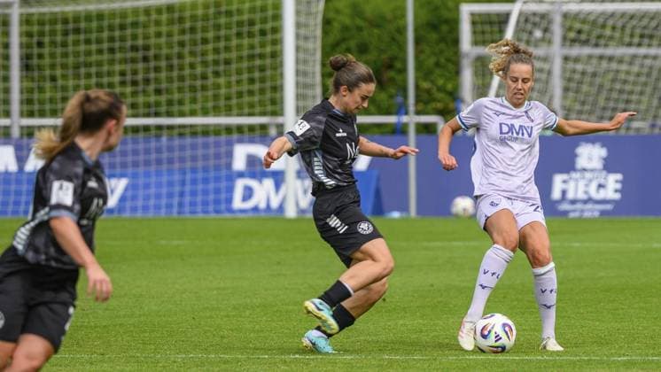 2 Bundesliga Women VfL Bochum vs VfR SW Warbeyen 1945 FOR EDITORIAL PURPOSES ONLY p Leana Zaugg, on the ball, plays for VfL Bochum Women in Bochum on Sunday, 24 08 2025 VfL Bochum vs VfR SW Warbeyen 1945 Germany NRW Bochum Copyright RainerxRaffalski Copyright: RainerxRaffalski doc823bd6baowp1d9rpw91o ,EDITORIAL USE ONLY Copyright: RainerxRaffalski