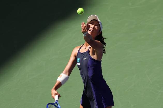 TENIS US OPEN 2025 24082025 N Z ENA SHIBAHARA JAPONIA W TRAKCIE MECZU PIERWSZEJ RUNDY TURNIEJU WIELKIEGO SZLEMA US OPEN 2025 MARCIN CHOLEWINSKI NEWSPIX.PL TENNIS US OPEN 2025 24082025 ENA SHIBAHARA OF JAPAN DURING THE MATCH IN THE FIRST ROUND NEWSPIX.PL --- newspix.pl 