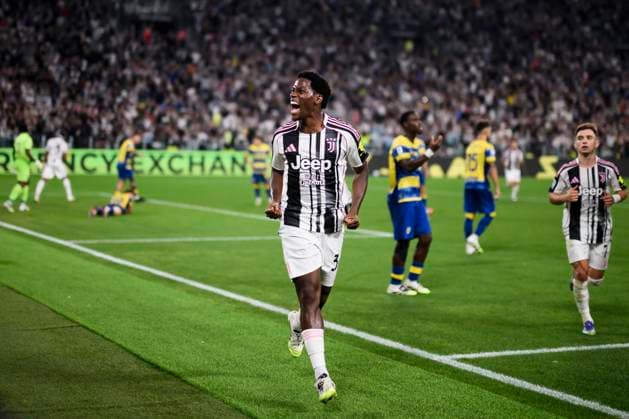 Juventus FC v Parma Calcio - Serie A Jonathan David of Juventus FC celebrates after scoring a goal during the Serie A football match between Juventus FC and Parma Calcio. Turin Italy Copyright: xNicolòxCampox