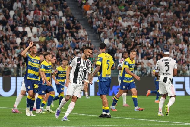 Turin, Italy, 24th August 2025. Nico Gonzalez of Juventus reacts after going close to the target during the Juventus vs Parma Serie A match at Allianz Stadium, Turin. Picture credit should read: Jonathan Moscrop Sportimage EDITORIAL USE ONLY. No use with unauthorised audio, video, data, fixture lists, club league logos or live services. Online in-match use limited to 120 images, no video emulation. No use in betting, games or single club league player publications. SPI_049_JM_JUVE_PARMA SPI-4077-0049