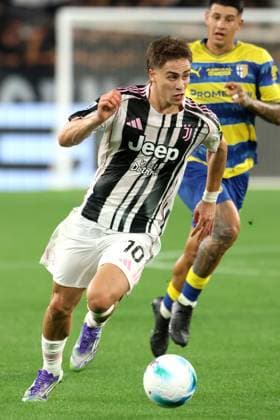 KENAN YILDIZ, Juventus, Serie A, 2025-26, Juventus vs Parma 2-0, 24-08-2025, Azione, Contrasto, Action SERIE A 2025-26 JUVENTUS-PARMA 2-0