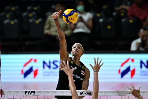 Turkiye v Bulgaria - FIVB Women s Volleyball World Championship, WM, Weltmeisterschaft NAKHON RATCHASIMA, THAILAND - AUGUST 25: Melissa Teresa Vargas (4) of Turkiye in action during the FIVB Women s Volleyball World Championship match between Turkiye and Bulgaria at Korat Chatchai Hall in Nakhon Ratchasima, Thailand on August 25, 2025. Mustafa Hatipoglu Anadolu Nakhon Ratchasima Thailand. Editorial use only. Please get in touch for any other usage.  Copyright: x2025xAnadoluxMustafaxHatipoglux