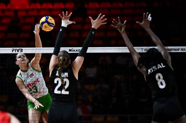 Turkiye v Bulgaria - FIVB Women s Volleyball World Championship, WM, Weltmeisterschaft NAKHON RATCHASIMA, THAILAND - AUGUST 25: Mikaela Stoyanova (23) of Bulgaria in action during the FIVB Women s Volleyball World Championship match between Turkiye and Bulgaria at Korat Chatchai Hall in Nakhon Ratchasima, Thailand on August 25, 2025. Mustafa Hatipoglu Anadolu Nakhon Ratchasima Thailand. Editorial use only. Please get in touch for any other usage.  Copyright: x2025xAnadoluxMustafaxHatipoglux