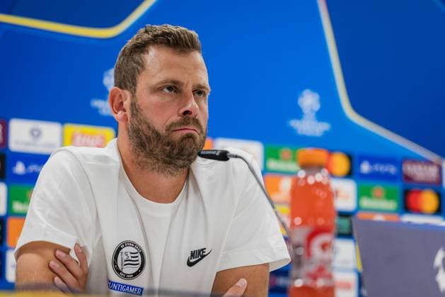 SOCCER - UEFA CL, Sturm vs Bodo KLAGENFURT,AUSTRIA,25.AUG.25 - SOCCER - UEFA Champions League, play off, SK Sturm Graz vs FK Bodo Glimt, preview, press conference, PK, Pressekonferenz Sturm. Image shows head coach Juergen Saeumel (Sturm).  GEPAxpictures xMatthiasxTrinkl