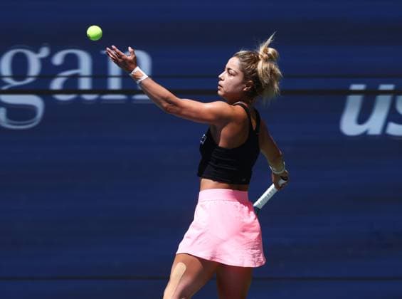 2025 US Open Tennis Championships, Billy Jean-King Tennis Centre, Flushing Meadows, New York, USA, 25 08 2025 Renata Zarazua (MEX) Madison Keys (USA) in action during her first round match against Madison Keys (USA) in the 2025 US Open at Flushing Meadows New York Billy Jean King Tennis Centre, Flushing Meadows New York USA Copyright: xMarkxGreenwoodx