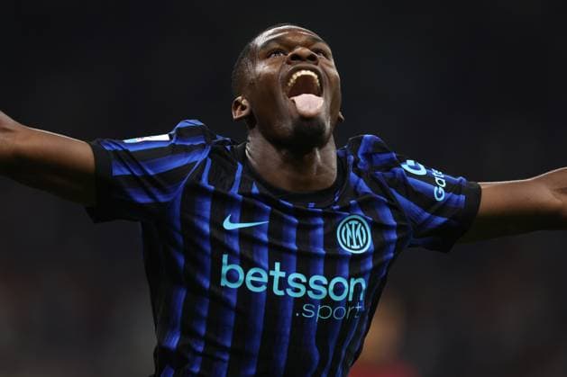Serie A Fc Internazionale - Torino Fc Ange-Yoan Bonny of Fc Internazionale celebrates after scoring a goal during the Serie A match beetween Fc Internazionale and Torino Fc at Stadio Giuseppe Meazza on August 25 2025 in Milan Italy . Milano Stadio Giuseppe Meazza Italy Copyright: xMarcoxCanonierox