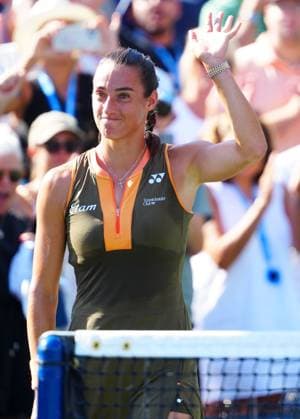 An emotional Caroline Garcia after she officially retired from professional tennis following her first round defeat to Kamilla Rakhimova 2025 US Open, Day Two, USTA Billie Jean King National Tennis Center, New York, USA - 25 Aug 2025New York USTA Billie Jean King National T New York (NY) United States of America  Copyright: xJavierxGarcia Shutterstockx 15451864cb