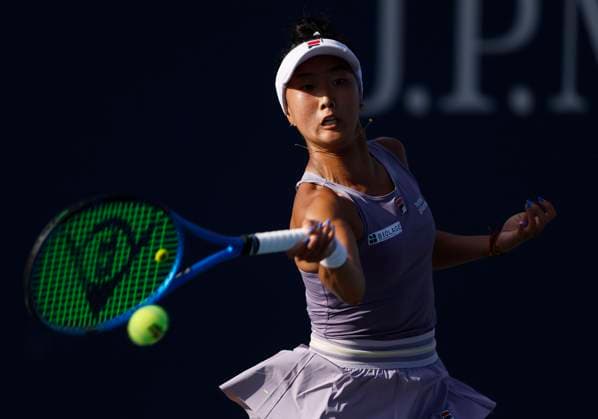 Ann Li returns a ball in her 3 set victory over Rebecca Sramkova of Slovakia in the first round at the 2025 US Open Tennis Championship at the USTA Billie Jean King National Tennis Center in New York City on Monday, August 25, 2025.  NYP20250825109 JOHNxANGELILLO